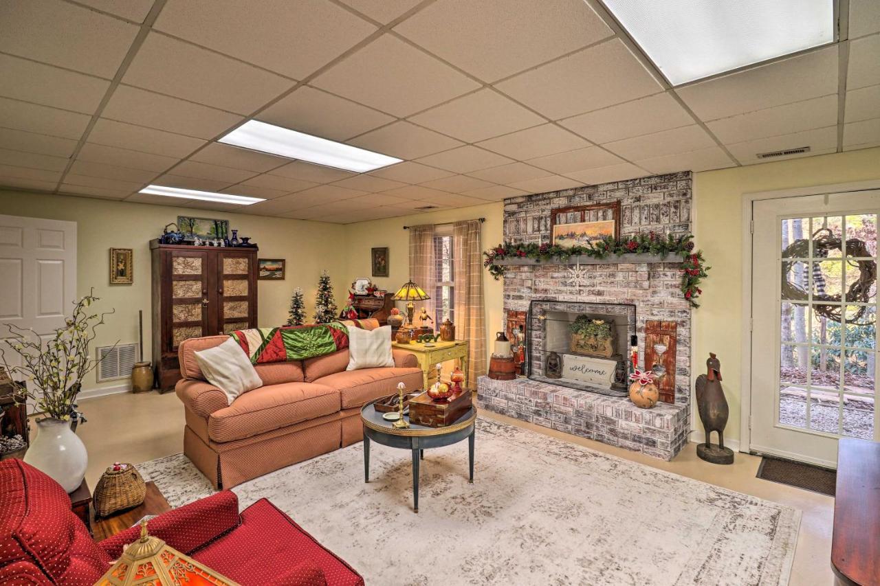 Private Hendersonville Hideaway With Fire Pit! Экстерьер фото